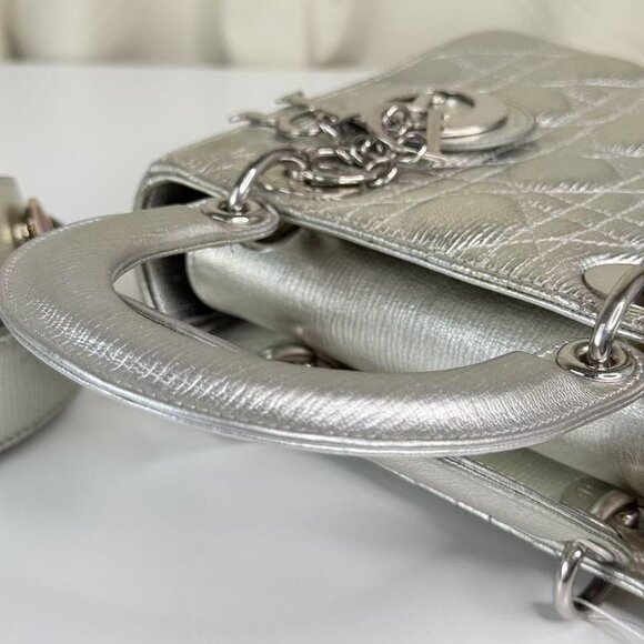 Dior Silver Leather Medium Lady Dior Shoulder Bag with Quilted Design - Picture 10 of 12